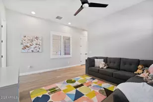10523 E Thornton Ave, Mesa, AZ 85212 - Photo 24