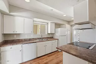 4028 W Gardenia Ave, Phoenix, AZ 85051 - Photo 6