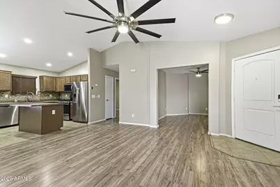 1413 E Leslie Avenue, San Tan Valley, AZ 85140 - Photo 4