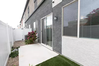 2950 N 38th Street #13, Phoenix, AZ 85018 - Photo 18