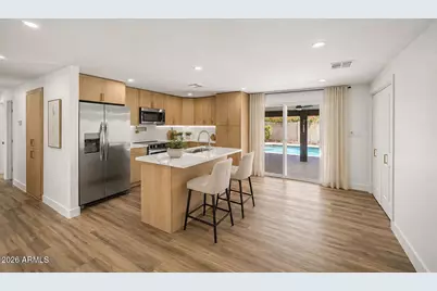3908 E Capitan Dreyfus Avenue, Phoenix, AZ 85032 - Photo 8