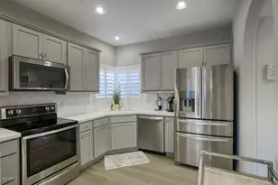 3935 E Rough Rider Rd, Phoenix, AZ 85050 - Photo 8