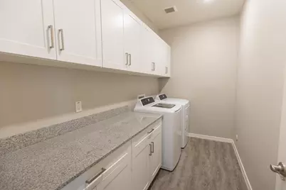 2950 N 38th Street #14, Phoenix, AZ 85018 - Photo 12