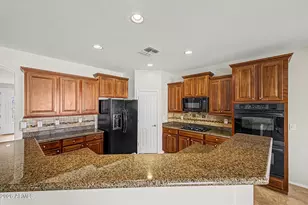 20037 N Santa Cruz Dr, Maricopa, AZ 85138 - Photo 22