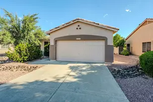 4269 E Cassia Ln, Gilbert, AZ 85298 - Photo 2