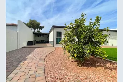 153 Bahia Lane E, Litchfield Park, AZ 85340 - Photo 14