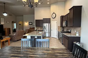 210 Desert Trail Dr, Sierra Vista, AZ 85635 - Photo 6