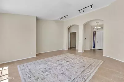 26217 N 46th Place, Phoenix, AZ 85050 - Photo 10