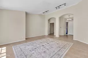 26217 N 46th Pl, Phoenix, AZ 85050 - Photo 10