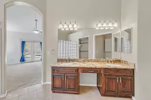 26217 N 46th Pl, Phoenix, AZ 85050 - Photo 22
