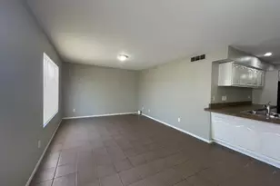 10902 W Montecito Ave, Phoenix, AZ 85037 - Photo 10