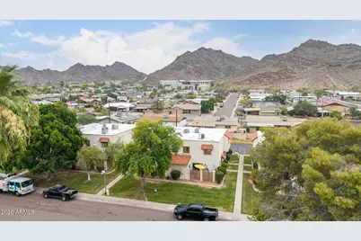 8841 N 12th Place, Phoenix, AZ 85020 - Photo 24