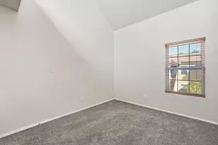 1126 W Elliot Rd, Chandler, AZ 85224 - Photo 12
