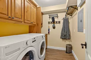 1107 N Marina Ln, Flagstaff, AZ 86004 - Photo 30