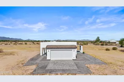 40179 W Robles Road, Maricopa, AZ 85138 - Photo 4