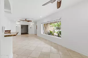 1924 E Coolidge St, Phoenix, AZ 85016 - Photo 14