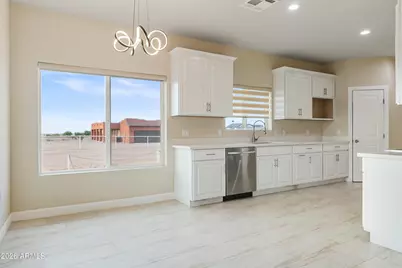 158 N Pettoshas Drive, Maricopa, AZ 85139 - Photo 6