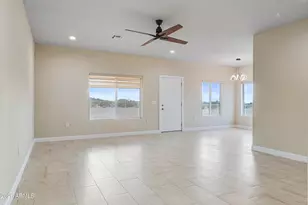158 N Pettoshas Dr, Maricopa, AZ 85139 - Photo 4