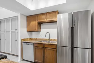 629 N Mesa Dr, Mesa, AZ 85201 - Photo 6