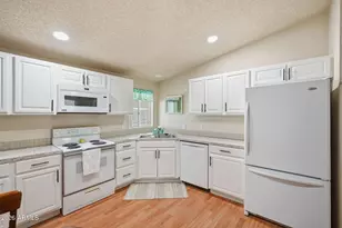 450 W Sunwest Dr, Casa Grande, AZ 85122 - Photo 2