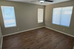 6533 W Hilton Ave, Phoenix, AZ 85043 - Photo 16