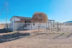 43104 W Catalina Dr, Tonopah, AZ 85354 - Photo 2