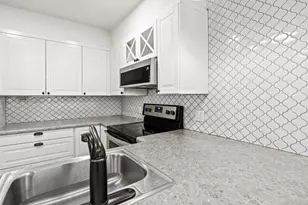 1717 E Union Hills Dr, Phoenix, AZ 85024 - Photo 18