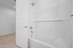8046 W Granada Rd, Phoenix, AZ 85035 - Photo 26