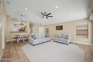 6436 W Saddlehorn Rd, Phoenix, AZ 85083 - Photo 10