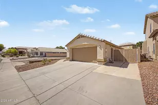 6436 W Saddlehorn Rd, Phoenix, AZ 85083 - Photo 2