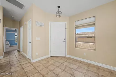 6436 W Saddlehorn Road, Phoenix, AZ 85083 - Photo 6