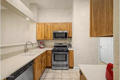6436 W Saddlehorn Road, Phoenix, AZ 85083 - Photo 14