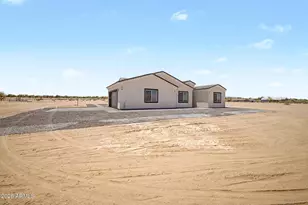 40461 W Robles Rd, Maricopa, AZ 85138 - Photo 2