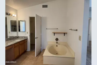 3927 E Lavender Lane, Phoenix, AZ 85044 - Photo 34
