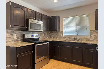 3927 E Lavender Lane, Phoenix, AZ 85044 - Photo 16