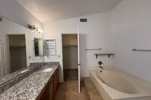 3927 E Lavender Ln, Phoenix, AZ 85044 - Photo 38