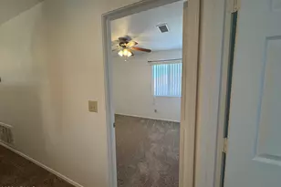 3927 E Lavender Ln, Phoenix, AZ 85044 - Photo 40