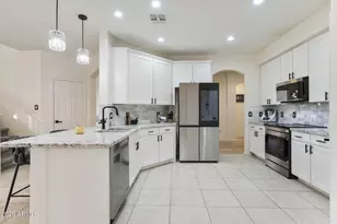 13660 W Monte Vista Rd, Goodyear, AZ 85395 - Photo 14