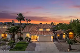 4314 E Amberwood Dr, Phoenix, AZ 85048 - Photo 2