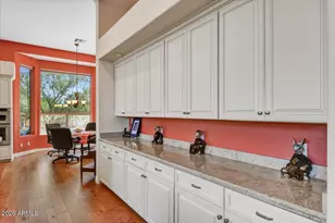 22439 N 45th Pl, Phoenix, AZ 85050 - Photo 10