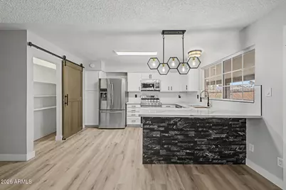 3008 W Angela Drive, Phoenix, AZ 85053 - Photo 18
