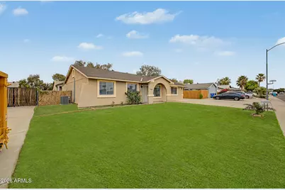 3008 W Angela Drive, Phoenix, AZ 85053 - Photo 2