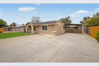 3008 W Angela Drive, Phoenix, AZ 85053 - Photo 4