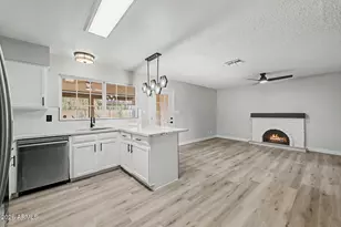 3008 W Angela Dr, Phoenix, AZ 85053 - Photo 20