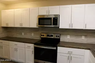 3824 N 8th Ave, Phoenix, AZ 85013 - Photo 10