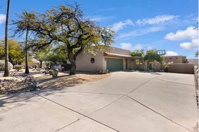 9335 E Casitas Del Rio Drive, Scottsdale, AZ 85255 - Photo 2