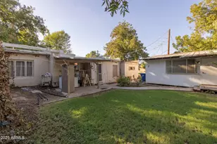 333 S Cooper Rd, Chandler, AZ 85225 - Photo 52