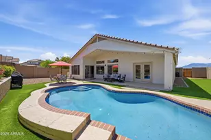 1834 W Amberwood Dr, Phoenix, AZ 85045 - Photo 6
