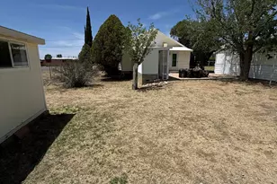 11 LACHOLLA Rd, Bisbee, AZ 85603 - Photo 18