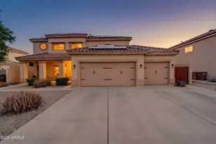 10610 W Country Club Trail, Peoria, AZ 85383 - Photo 54